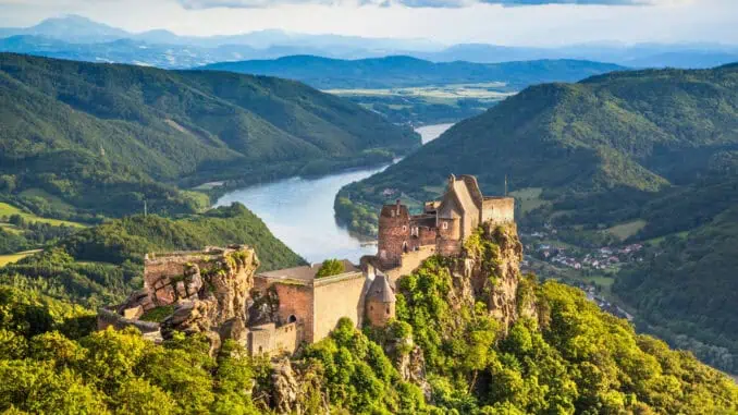 Schlossruine Wachau Österreich